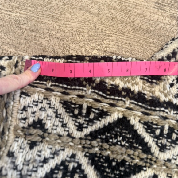 Splendid Cream and Black Turtleneck Chunky Sweater - Picture 13 of 16